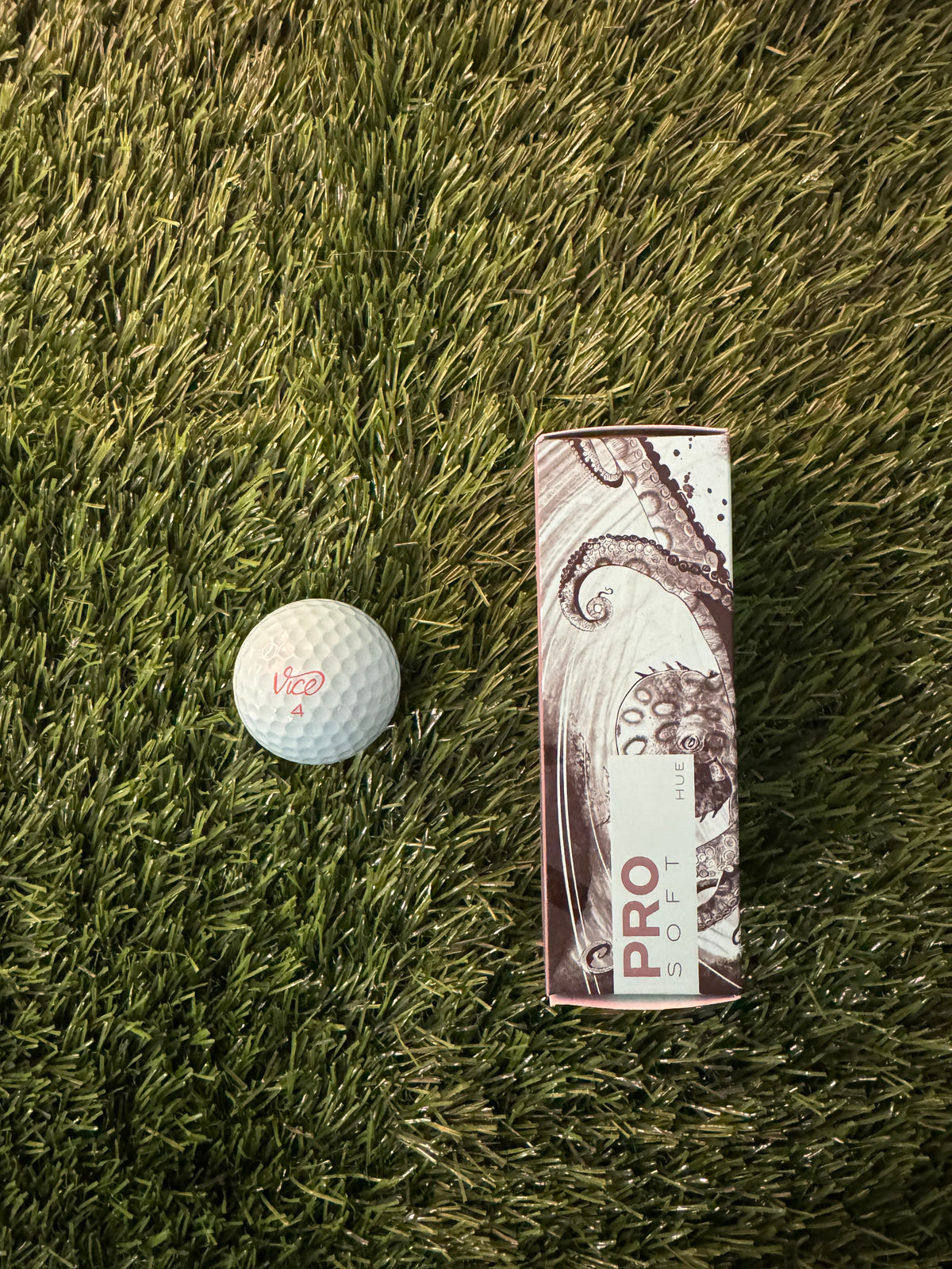 Vice Rue Golf Ball Sleeve
